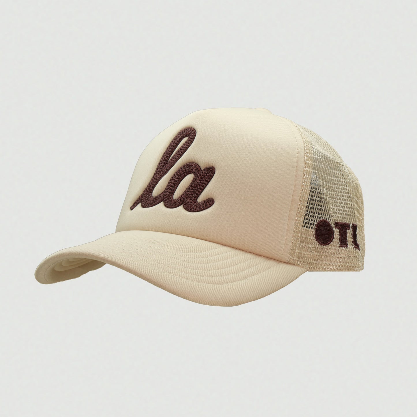 ONLY THE LONELY SCRIPT LA CHAINSTITCH FOAM TRUCKER (BEIGE/BROWN)