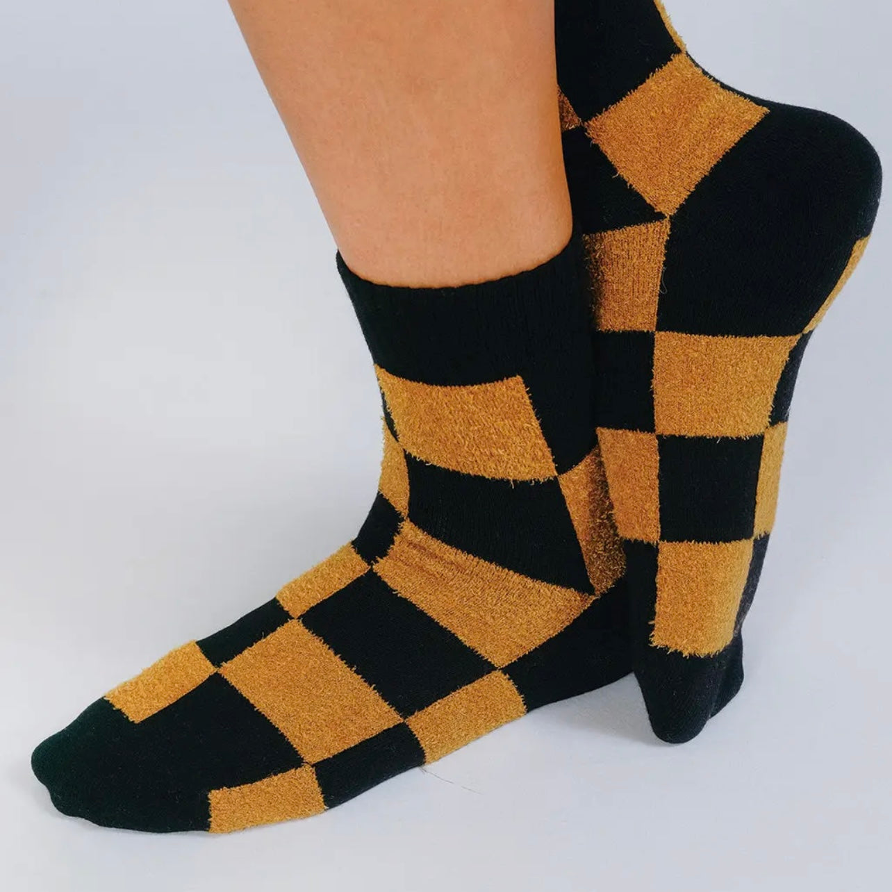 TAILORED UNION SOCKS ANNIE (BROWN BLACK CHECKERED)