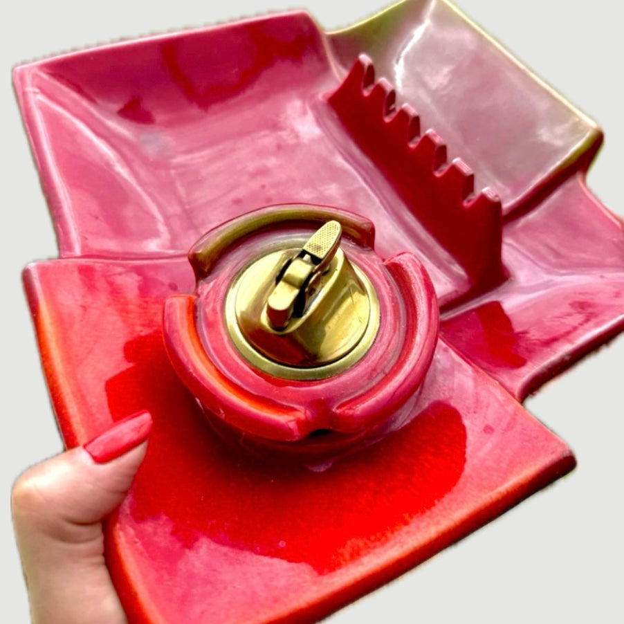 MID CENTURY MODERN ASHTRAY AND LIGHTER