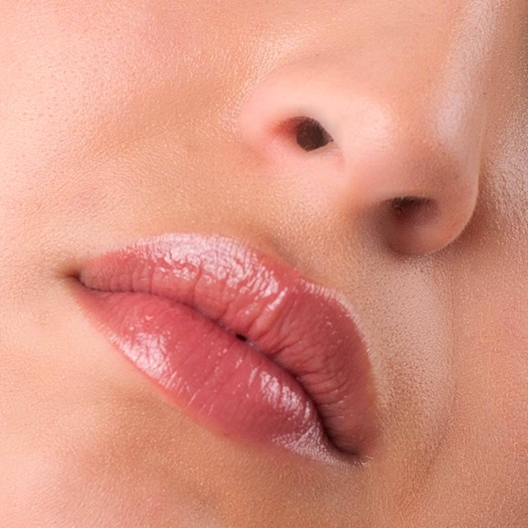 Tinted Lip Balm & Moisturizing Blush - 01 Nude Beige 0.17oz