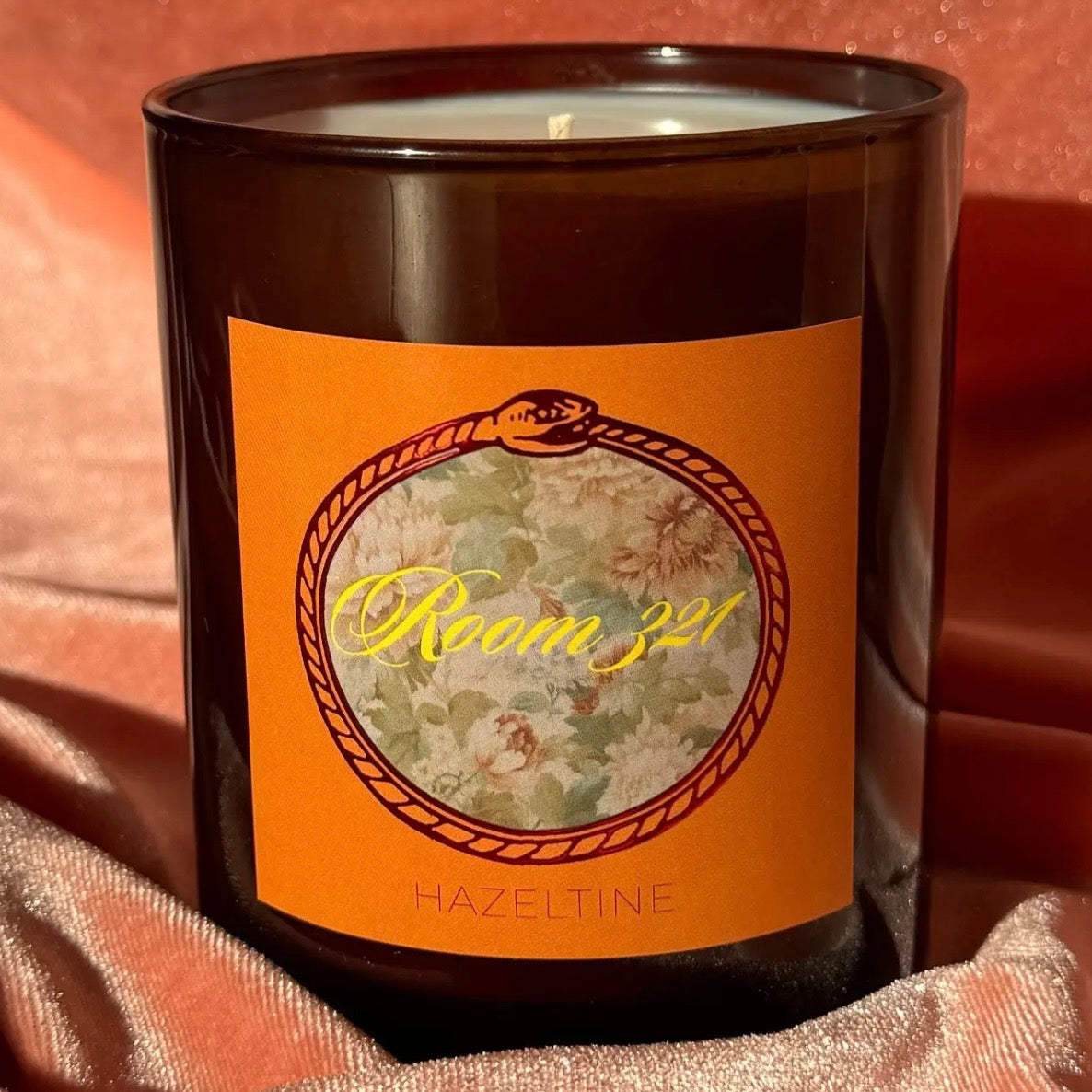HAZELTINE ROOM 321 SENTED CANDLE