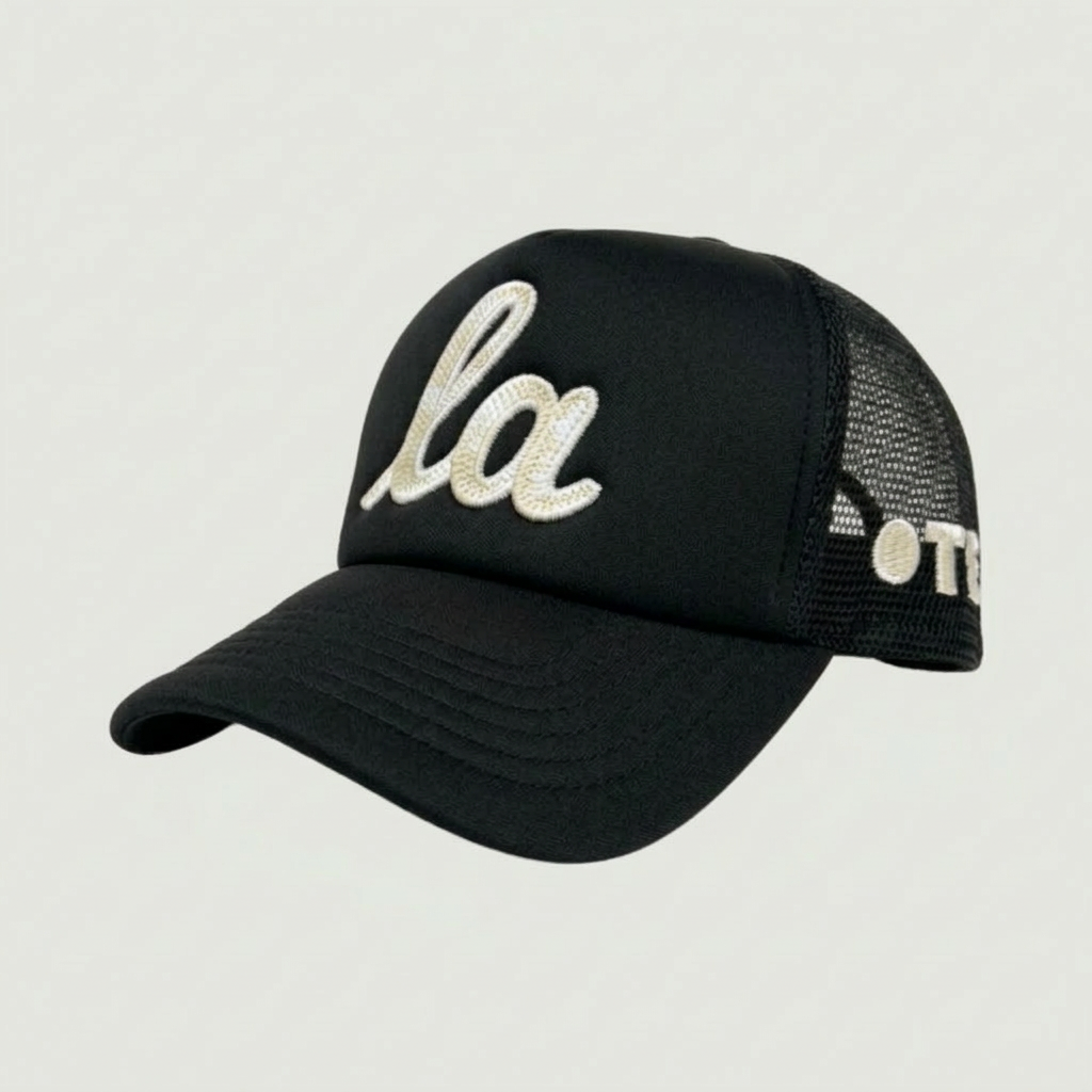 ONLY THE LONELY SCRIPT LA CHAINSTITCH FOAM TRUCKER (BLACK/IVORY)
