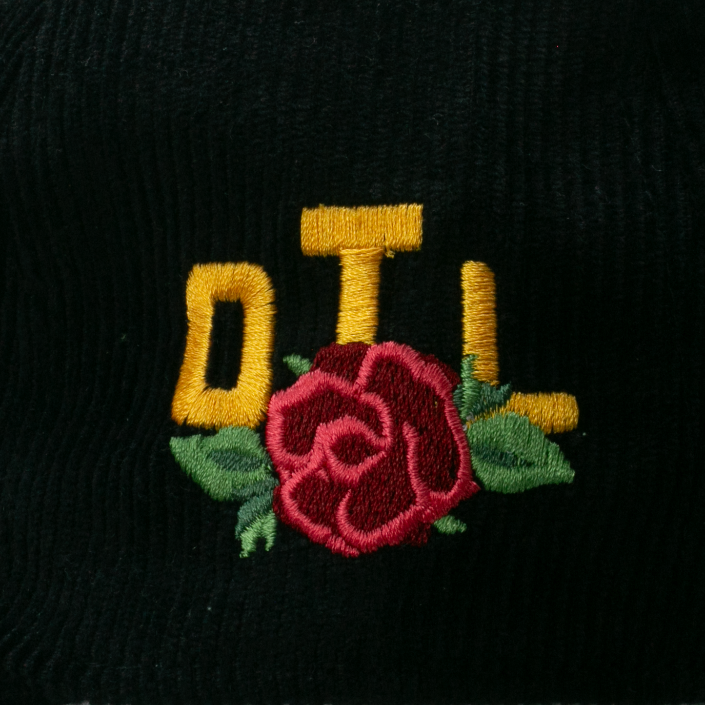 RUN FOR THE ROSES ONLY THE LONELY CORDUROY CAP (BLACK)