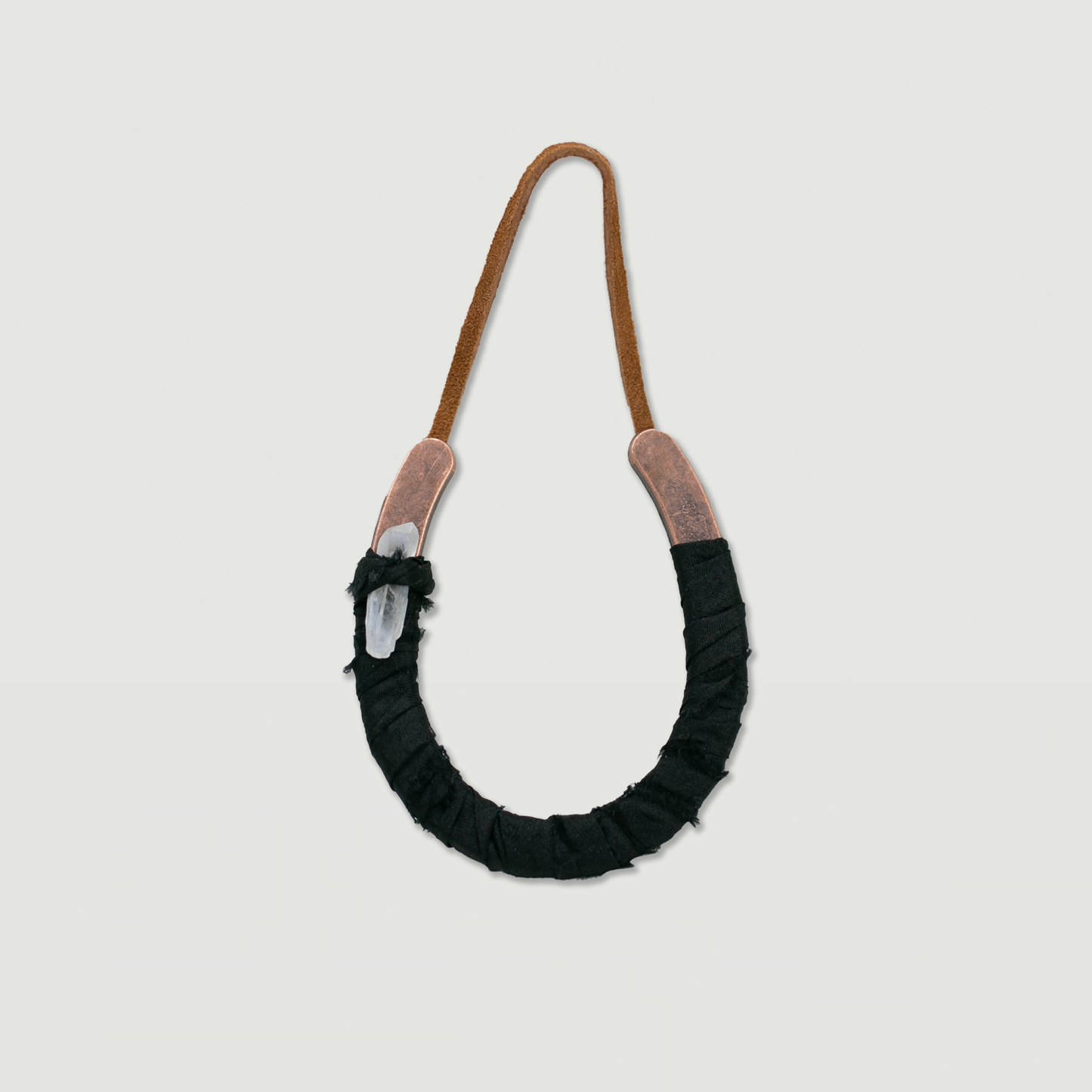 GOLDEN STATE BEAUTY LUCKY HORSESHOE SMALL (BLACK)